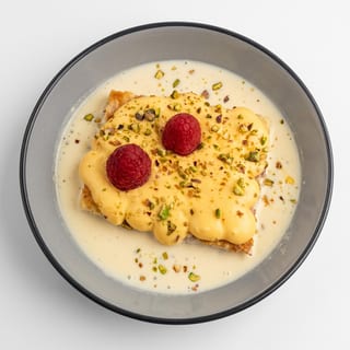 Saffron cake